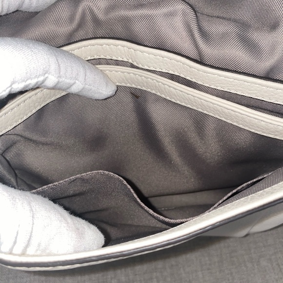 Vince Camuto crossbody bag - Picture 7 of 12